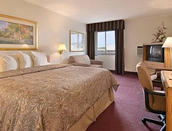 Hotel Ramada Fairview Heights Habitación foto
